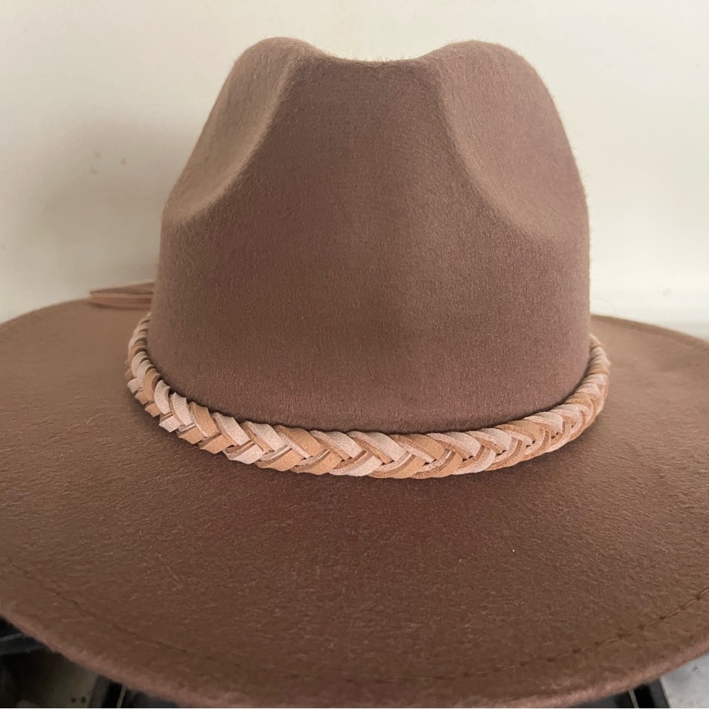 Stylish Tan Fedora with Braided Band